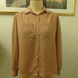 Lila Petite Vintage Longsleeve Button Down Shirt